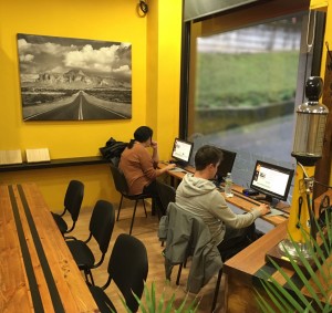 Curso Intensivo Autoescuelas en Avilés Long Road
